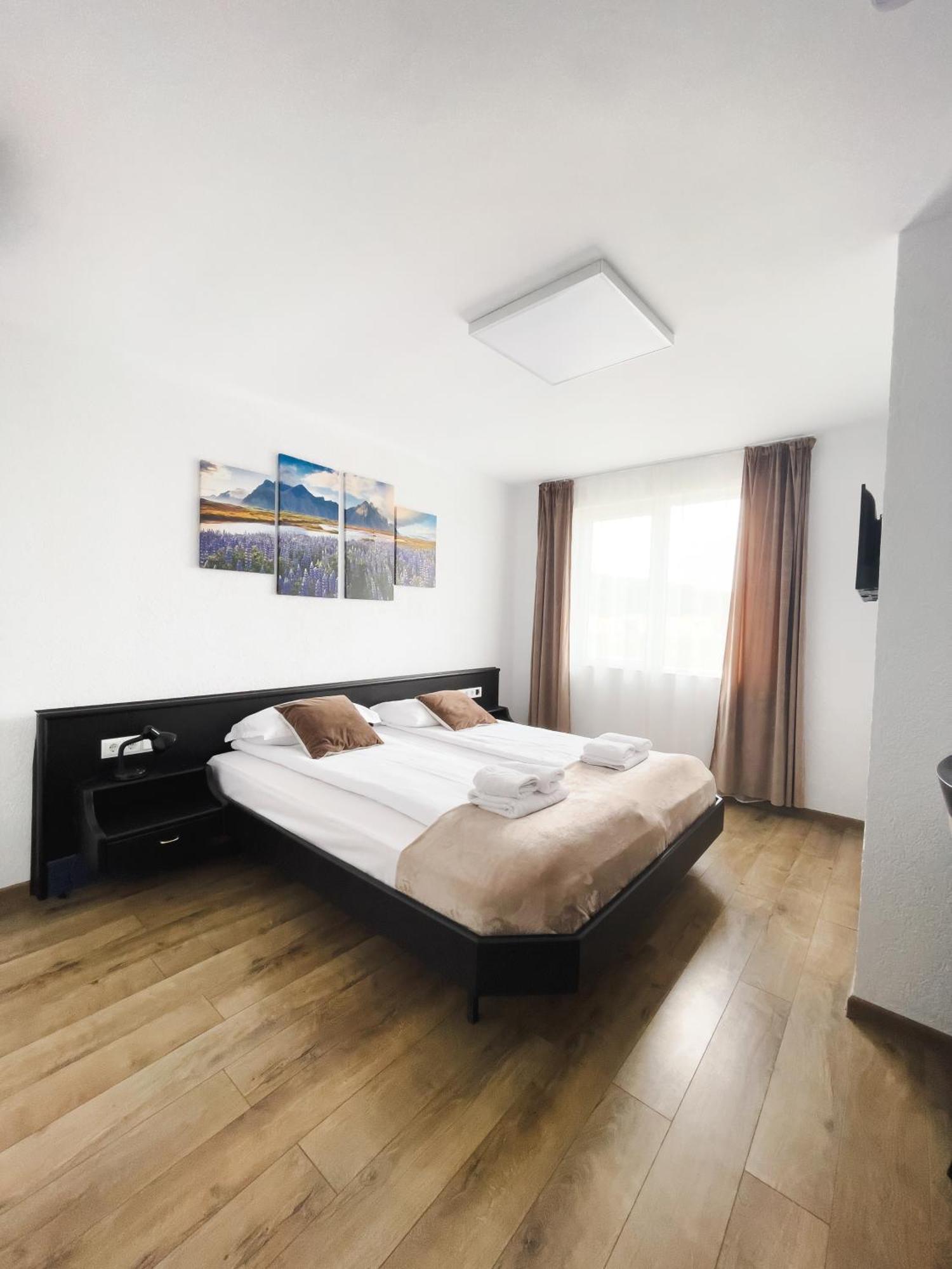 Myda Hotel Apahida Exterior photo